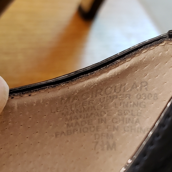 Anne Klein 7.5 Peep Toe Shoe - Picture 6 of 8